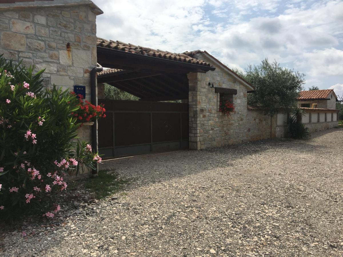 Appartment Hacienda Monica Umag Exterior foto